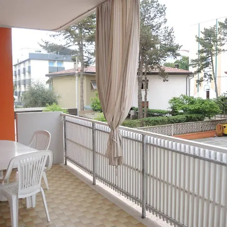 Cozy Flat Perfect For Families Next To The Bibione