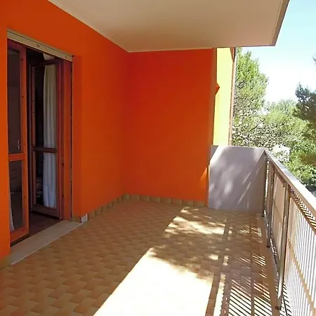 Cozy Flat Perfect For Families Next To The Apartment