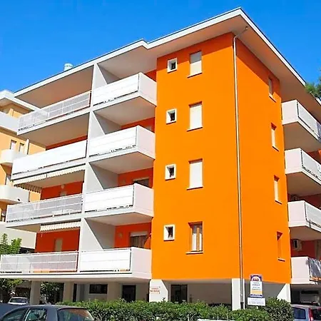 Cozy Flat Perfect For Families Next To The * Bibione